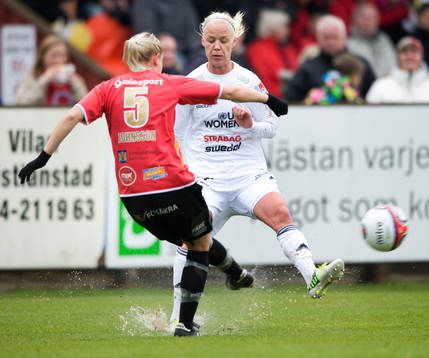 Caroline Seger, Tyresö, mot Emelie Johnsson, Kristianstad