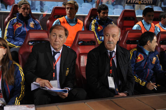 Vicente del bosque  durante el partido, calderon,