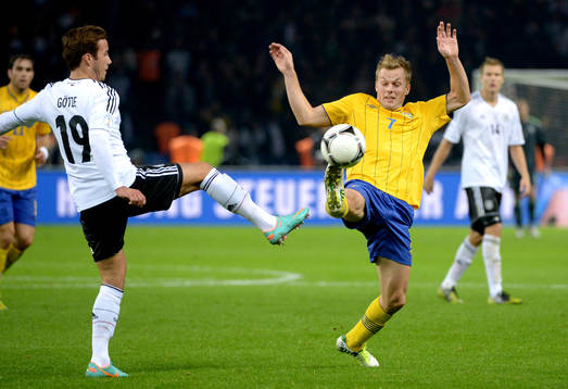 Sebastian Larsson, Sverige och Mario GOETZE, Tyskland