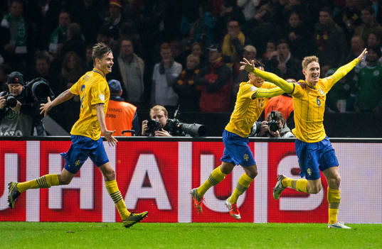 Rasmus Elm jublar