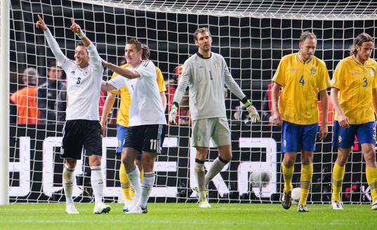 Mesut Özil, Tyskland jublar