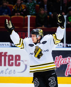Jonas Liwing, AIK, jublar