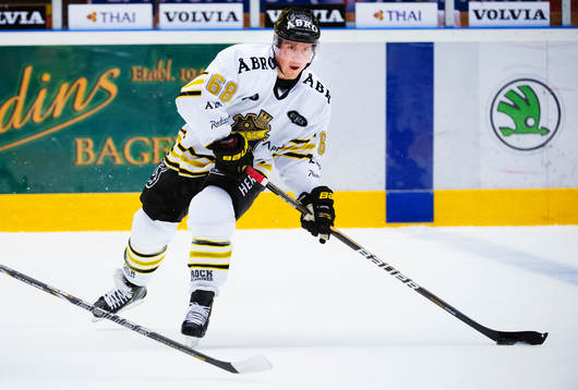 Victor Ahlström, AIK