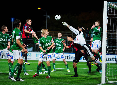 Mauricio Albornoz, Brommapojkarna, drar i tröjan på