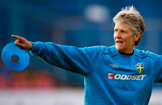 Pia Sundhage, förbundskapten, Sverige