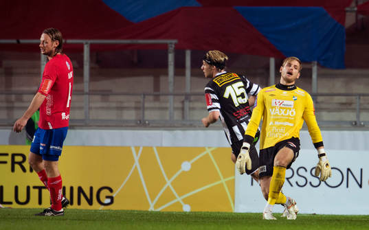 Fredrik Karlsson, Landskrona slår in 0-1 bakom Alexander