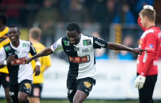 0-2 Dioh Williams, Häcken, som grattas, Mattias Asper,