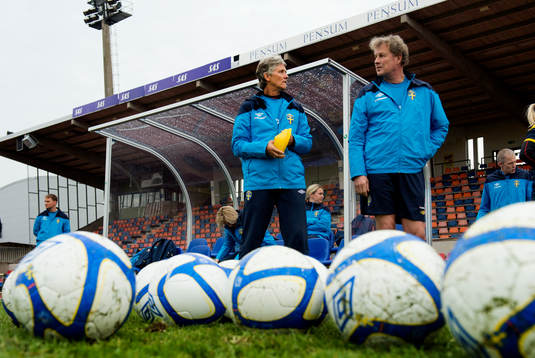 Pia Sundhage, förbundskapten