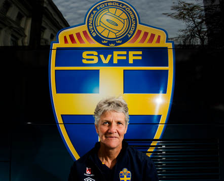 Pia Sundhage, förbundskapten