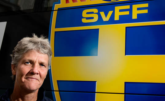 Pia Sundhage, förbundskapten