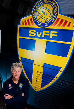 Pia Sundhage, förbundskapten