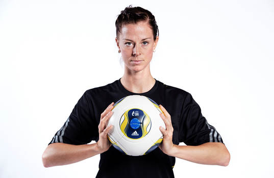 Lotta Schelin, Sverige