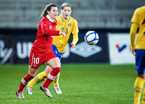 Fotboll, Damlandslaget, Träningslandskamp, Sverige -