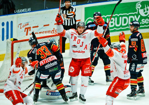 Mattias Åkesson, Troja-Ljungby