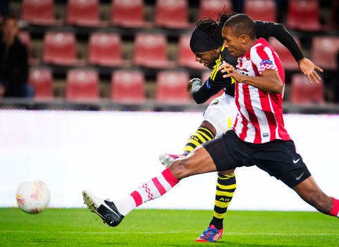 Martin Kayongo-Mutumba, AIK, skjuter