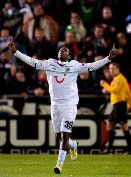 Mame Diouf, Hannover, jublar