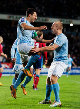 Jiloan Hamad, Malmö FF har gjort 3-1 och jublar, Daniel