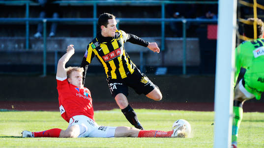 Paulus Arajuuri, Kalmar och Martin Ericsson, Häcken