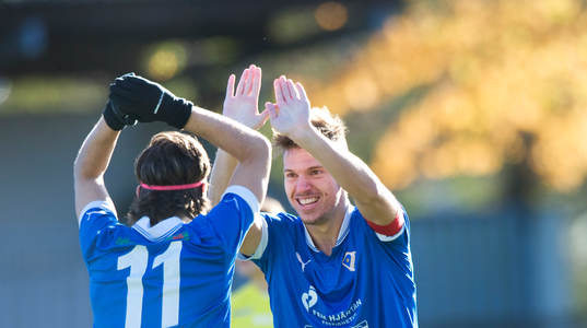 Segerjubeil i höstprakten, Kristian Stefaniga och Shkodran