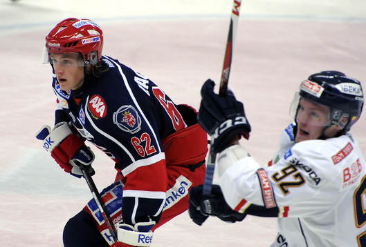 Carl Hagelin, Södertälje