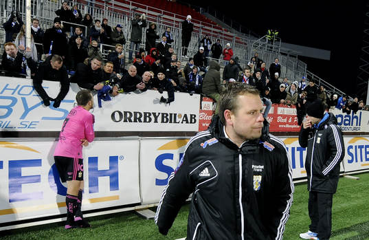 Tobias Hysén och Tränare Mikael Stahre fick svara fansen
