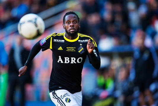 Martin Kayongo Mutumba, AIK, jagar bollen