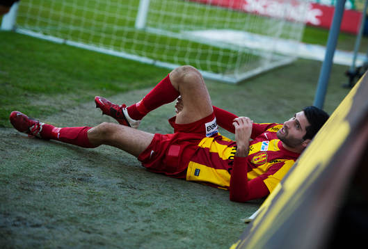 Rabi Elia, Syrianska, fick utgå på grund av skada
