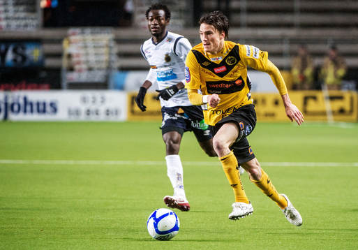 Lasse Nilsson, Elfsborg, sätter fart mot mål