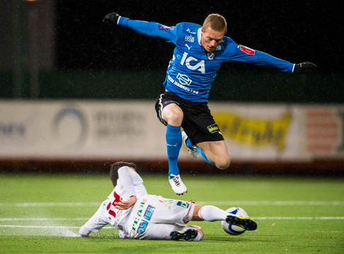 Gudjon Baldvinsson, Halmstad hoppar över Hezha Agai,