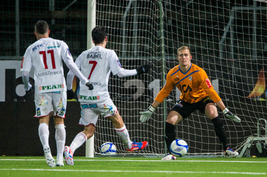 Nahir Besara, Assyriska sparkar in 2-1