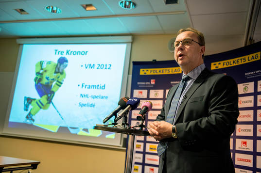 Pär Mårts, Sveriges Förbundskapten  presenterar truppen