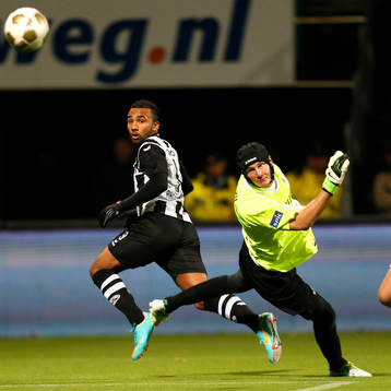 Samuel Armenteros, Heracles skjuter in 1-0 bakom Nico
