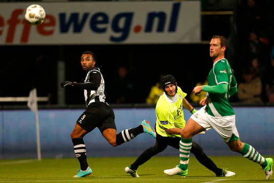 Samuel Armenteros, Heracles skjuter in 1-0 bakom Nico