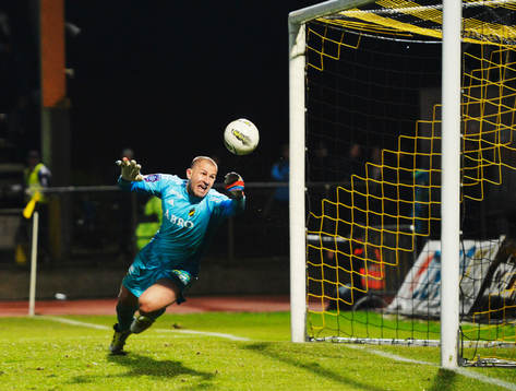 Ivan Turinga, målvakt, AIK