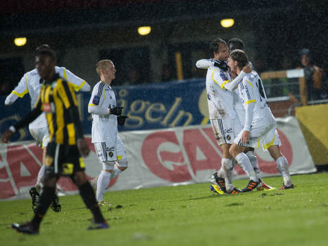Helgi Danielsson, AIK, gör 1-1, jubel