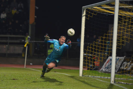Ivan Turina, målvakt, AIK