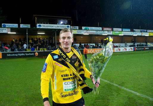 Patrik Rosengren, Mjällby, lämnar här Strandvallen