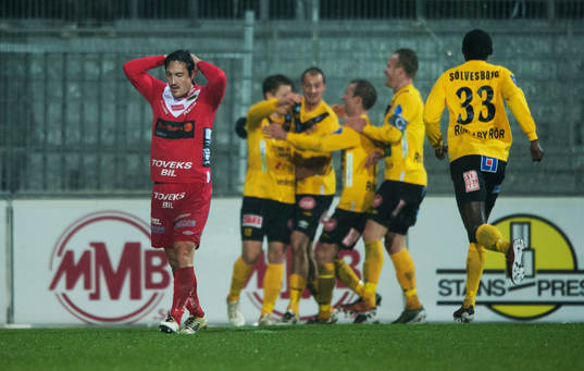 2-2, Stefan Ishizaki deppar, Mjällby jublar