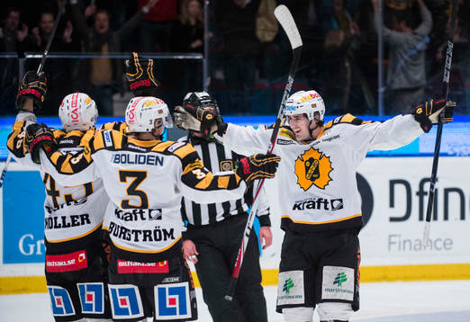 Bud Holloway jublar i Skellefteå