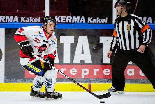 Dion Knelsen, Asplöven