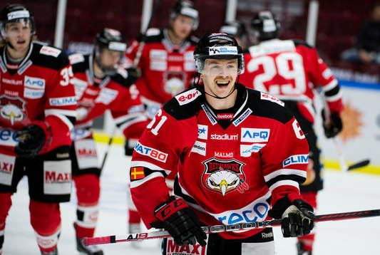 Nicklas Jadeland, Malmö Redhawks, är glad