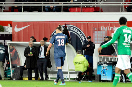 Expulsion de Zlatan Ibrahimovic - 03.11.2012 - PSG / Saint