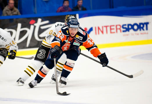 Bläddra bland fler bilder av Ishockey, Elitserien, Växjö - AIK