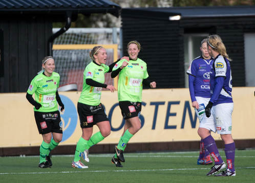 Rebecka Edwards, Kristianstad, gör 0-1, jubel Margret Lara