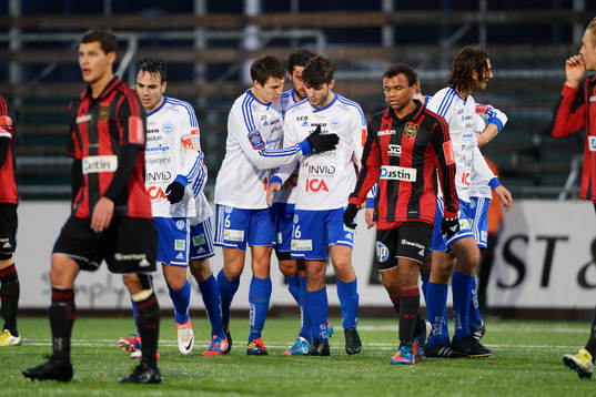 Fotboll, Superettan, Brommapojkarna - Värnamo