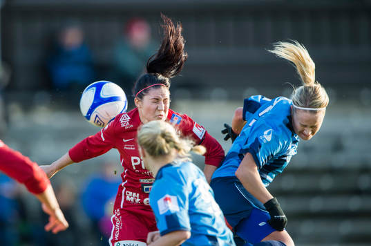 Bläddra bland fler bilder av Fotboll, Damallsvenskan, Djurgården - Piteå