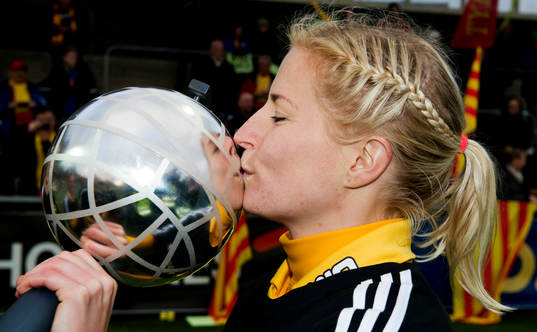 Annica Svensson, Tyresö kysser Kronprinsessan Victorias
