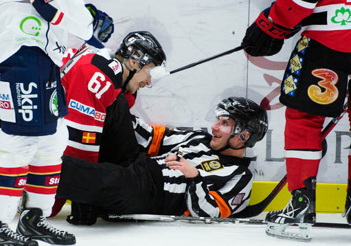 Nicklas Jadeland, Malmö Redhawks, och domare Christoffer