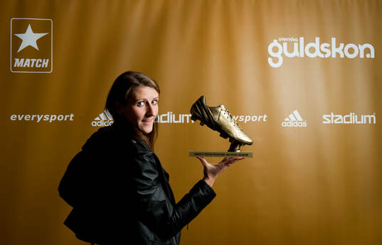Fotboll, dam, Anja Mittag vinner guldskon