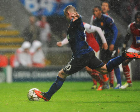 Football - Sporting Braga v Manchester United - UEFA